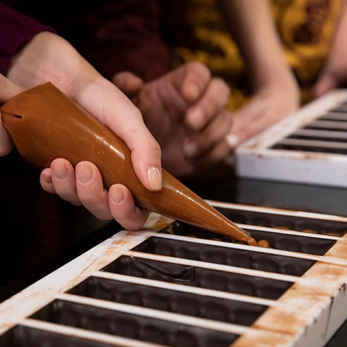 VELİEFENDİ YETİŞKİN ÇİKOLATA  ETKİNLİĞİ