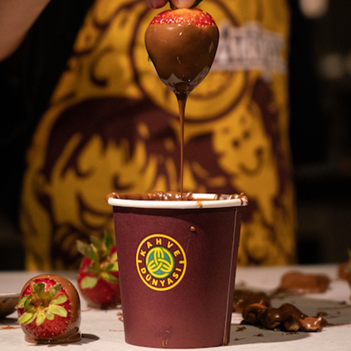 VELİEFENDİ ÇOCUK ÇİKOLATA ATÖLYESİ